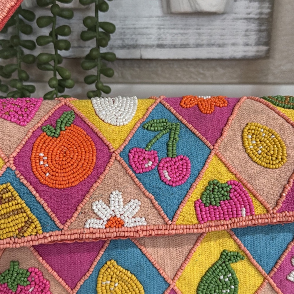 America & Beyond Beaded Fruit & Flower Summer Tropical Embellished Shoulder Bag - Picture 3 of 8